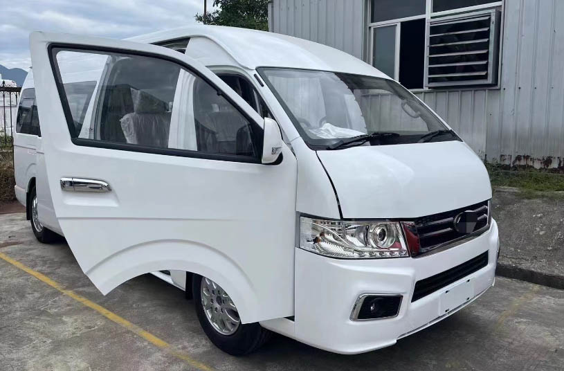 HIACE EV Mini Bus